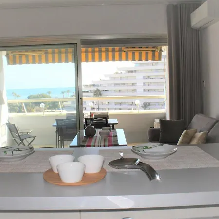 2p, 4 Couchages, Climatise Avec Parking A - Fr-1-252a-30 Apartment Villeneuve-Loubet